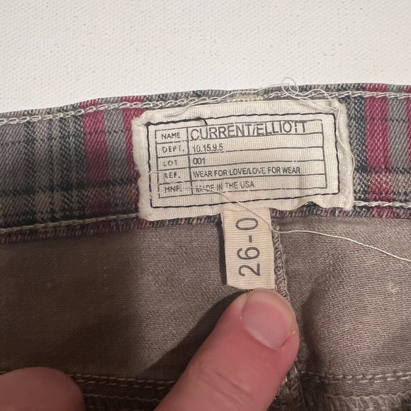 Current Elliott The Soho Zip Stiletto Skinny Jeans In Red Gray Plaid Size 26/0 - Picture 5 of 8